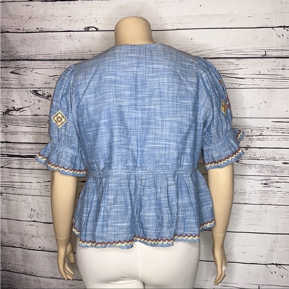 Free People Chambray Puff Sleeve Crop Tallulah Embroidered Blouse Size XL - Picture 7 of 8